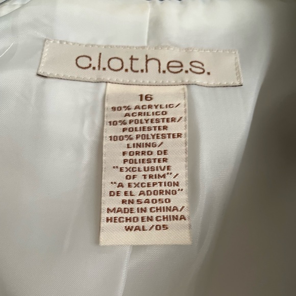 C.L.O.T.H.E.S Jean Jacket A blend of Polyester, Acrylic, trimmed in denim, Sz 16 - Picture 3 of 8